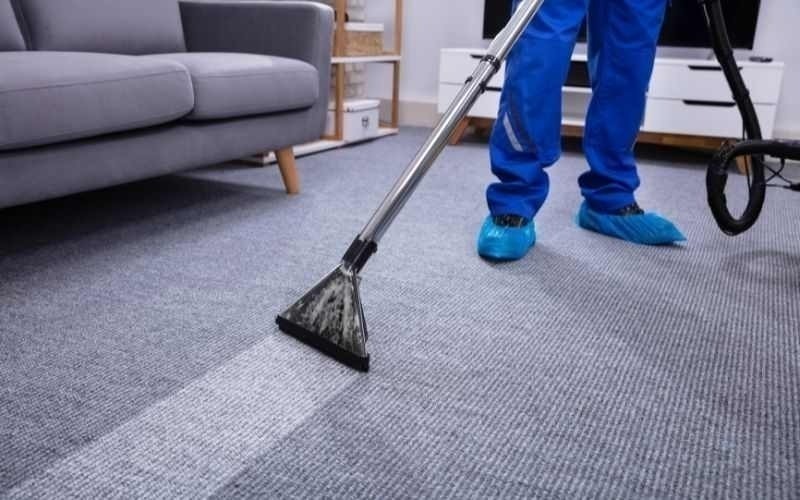 Tratamiento especializado para alfombras y moquetas en residencias de Montecarmelo
