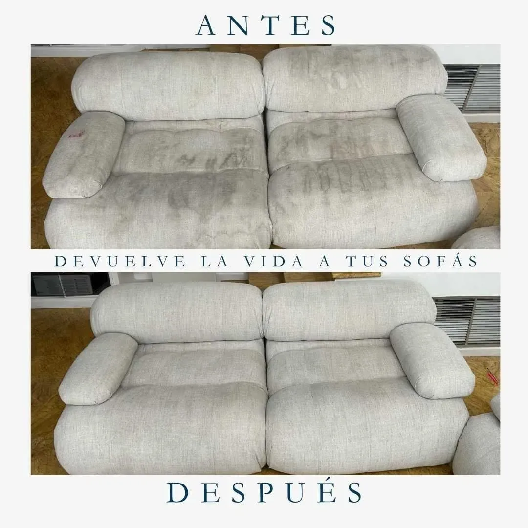 Transformación profesional de tapicerías mediante limpieza especializada a domicilio en Aravaca mostrando el antes y después del servicio experto de Aladinos