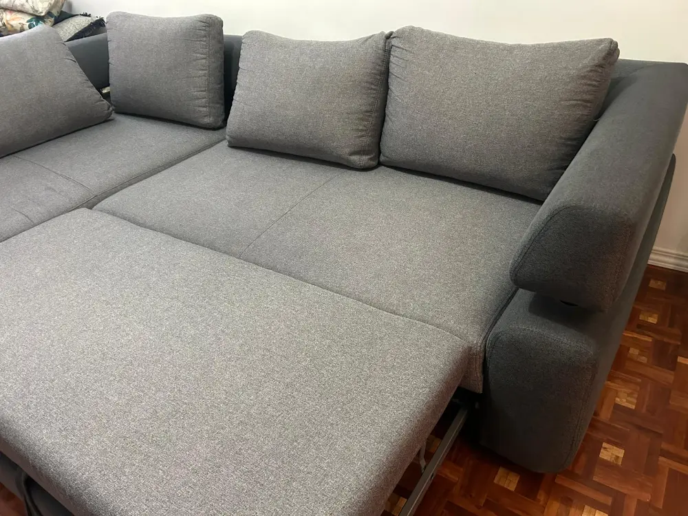 Limpieza profesional de sofá en Madrid